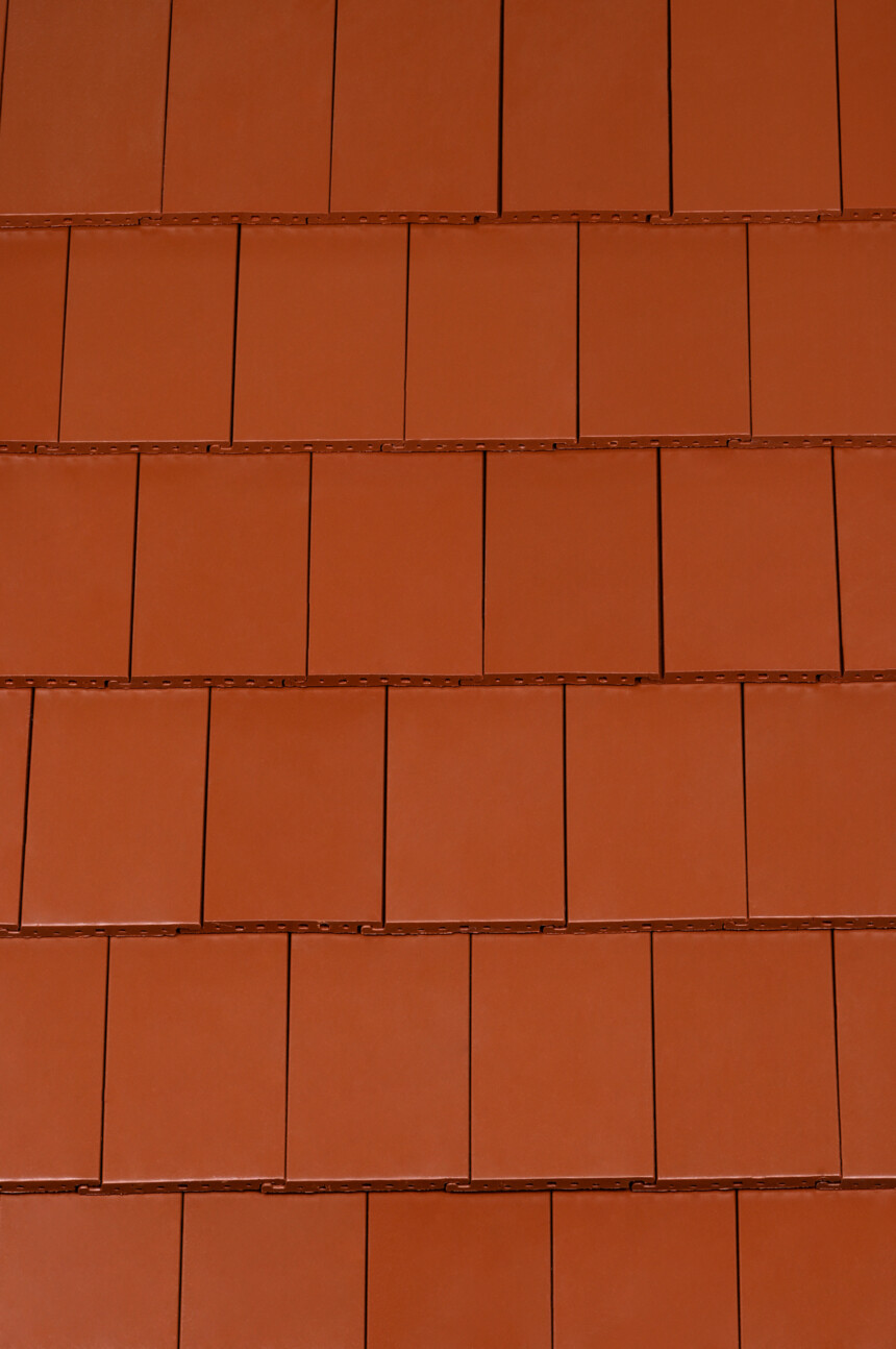 Bakreno crvena   engoba – laying